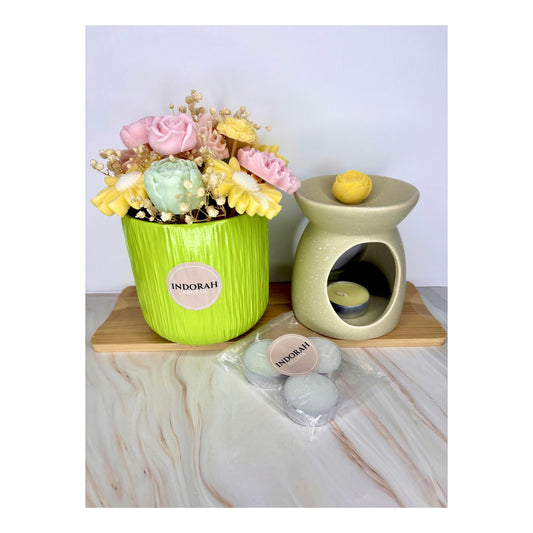 Buquê Vela Gigante Amarela Com Flores Wax Melt Lavanda Indorah Aroma com queimador rústico – Presente Artesanal E Aroma Relaxante Para Casa
